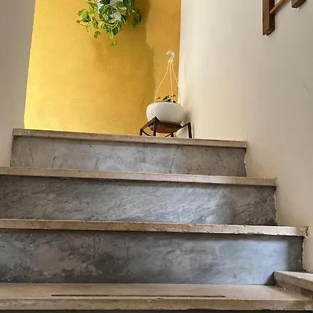 La Limonaia Di Chiaia * Nápoly